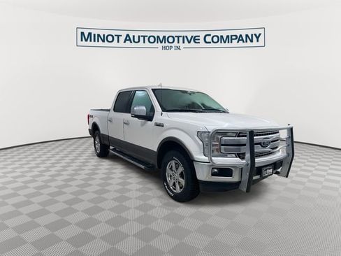 Used 2018 Ford F150 Lariat w/ Equipment Group 502A Luxury image 2