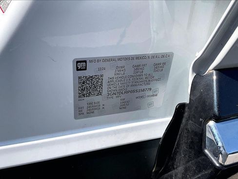 Used 2025 Chevrolet Equinox EV LT w/ Convenience Package FWD image 30