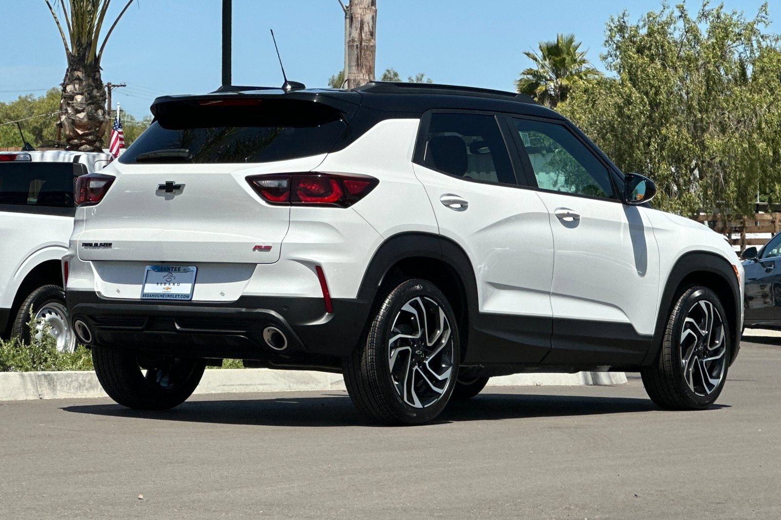 New 2026 Chevrolet TrailBlazer RS w/ Convenience Package FWD image 4