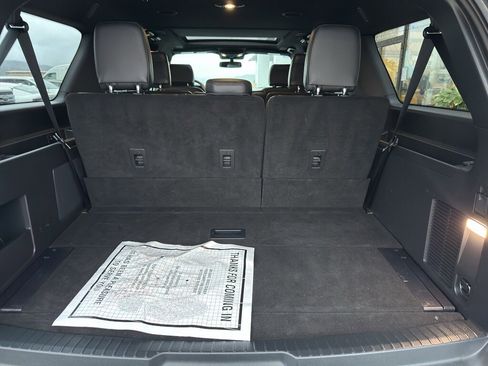 Used 2023 Ford Expedition Max Platinum image 19