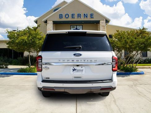 Used 2023 Ford Expedition King Ranch image 4