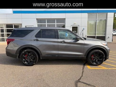 Used 2022 Ford Explorer ST w/ Equipment Group 401A AWD/4WD image 8