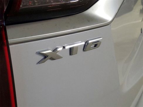 New 2025 Cadillac XT6 Premium Luxury w/ Platinum Package image 5