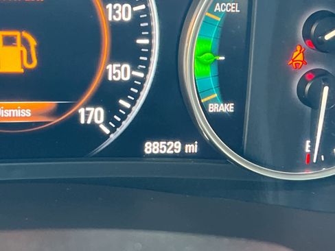 Used 2019 Buick LaCrosse Preferred image 25