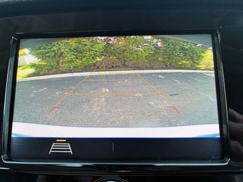 Certified 2022 Buick Encore Preferred w/ Safety Package image 36