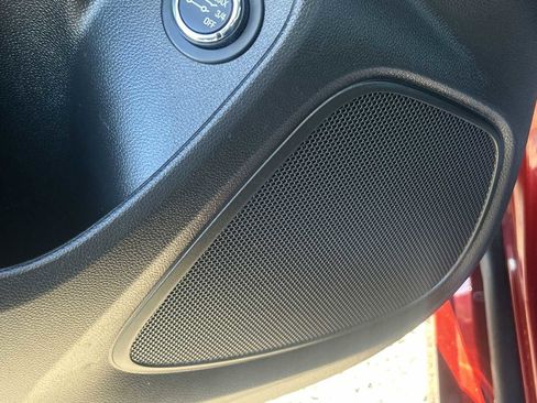 Used 2023 Buick Encore GX Select w/ Sport Touring Package image 23