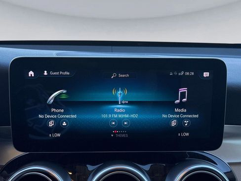 Used 2022 Mercedes-Benz GLC 300 image 26