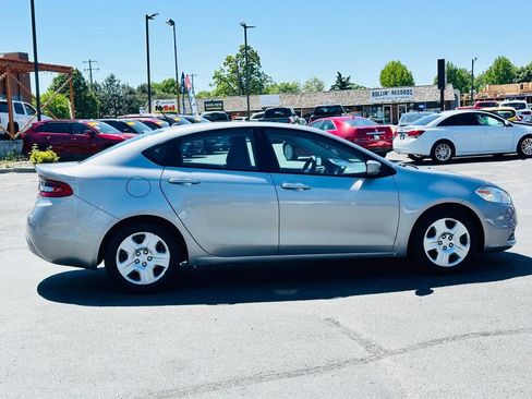 Used 2015 Dodge Dart SE w/ Convenience Group FWD image 8