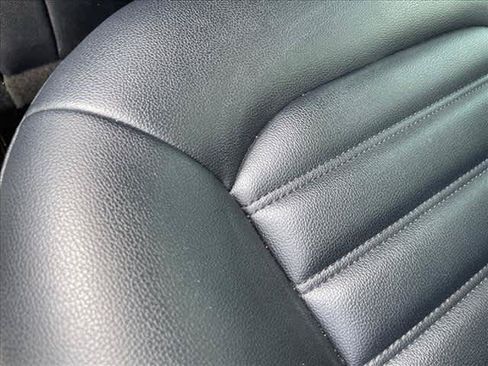 Used 2020 Ford Fusion SEL FWD image 13