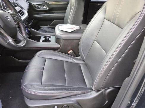 Used 2021 Chevrolet Tahoe RST w/ Rear Media and Nav Package AWD/4WD image 4