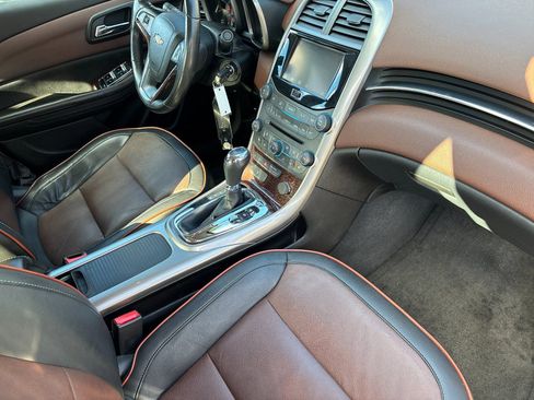 Used 2013 Chevrolet Malibu LTZ image 16