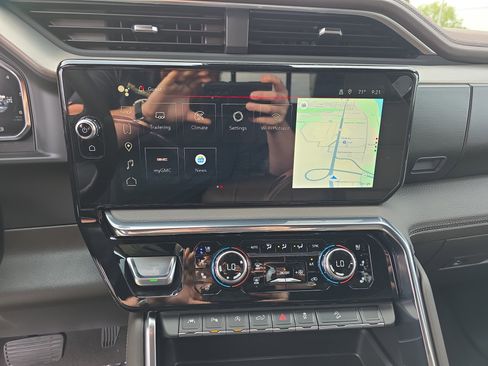 New 2026 GMC Sierra 1500 Denali w/ Technology Package image 24