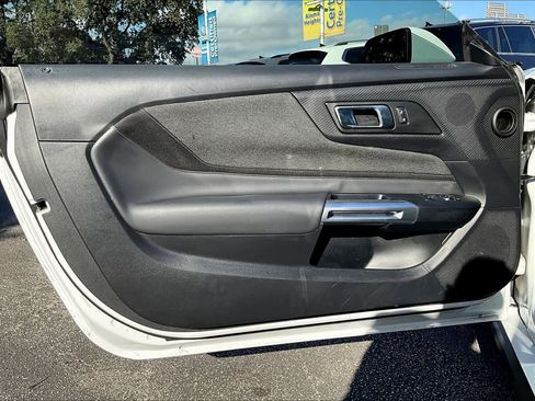 Used 2024 Ford Mustang Coupe image 21