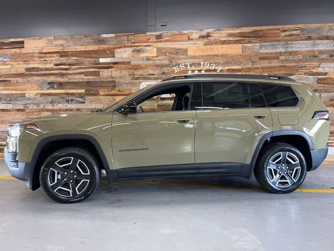 New 2026 Jeep Cherokee Laredo AWD/4WD image 17