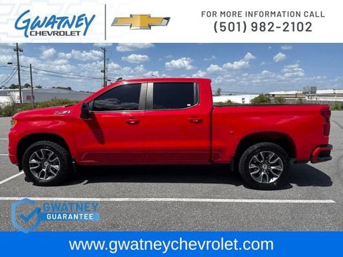 Used 2023 Chevrolet Silverado 1500 RST w/ Convenience Package II AWD/4WD image 8