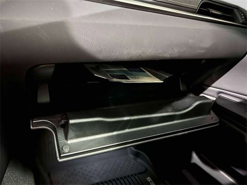 Certified 2021 Lexus ES 250 w/ Premium Package image 40