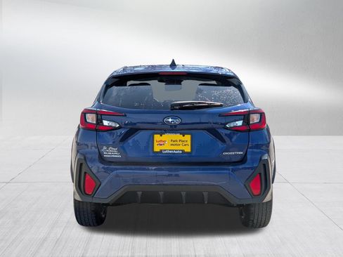 Used 2024 Subaru Crosstrek 2.0i image 6
