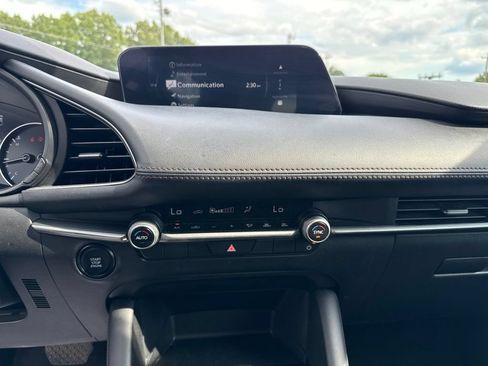 Used 2025 MAZDA MAZDA3 s Sport FWD image 7