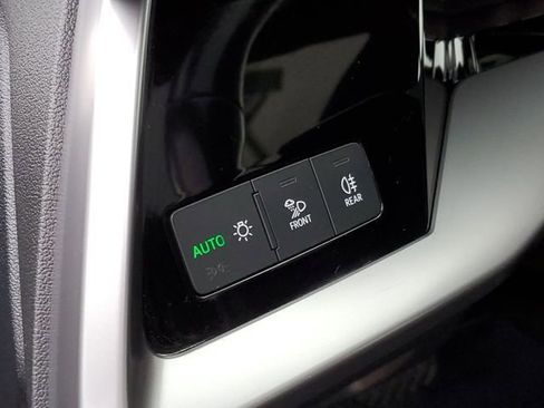 Used 2023 Audi A3 2.0T Premium image 9