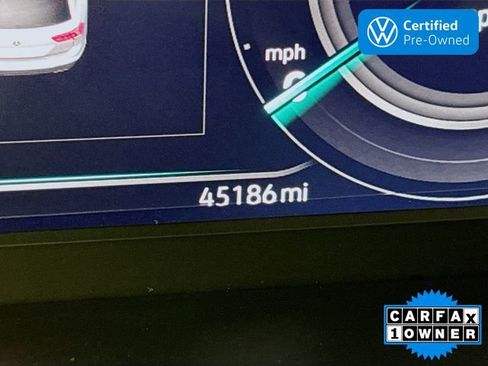 Certified 2022 Volkswagen Tiguan SEL R-Line image 13