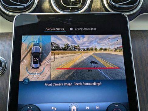 Certified 2026 Mercedes-Benz GLC 300 image 17