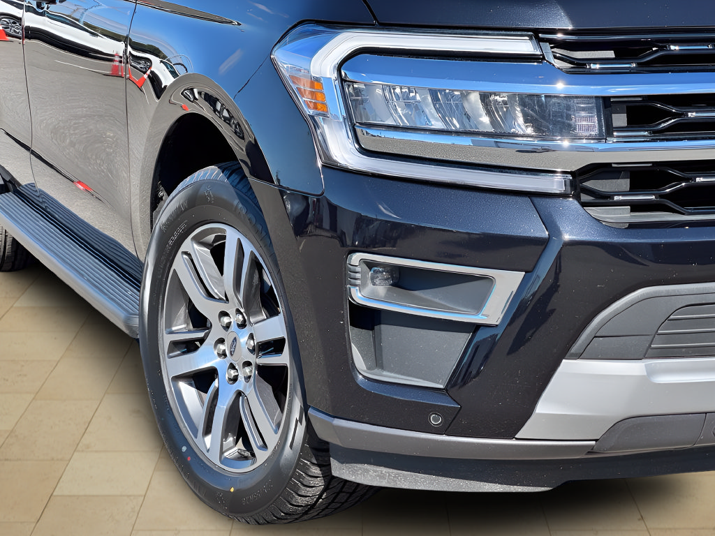 Used 2024 Ford Expedition Limited RWD image 48