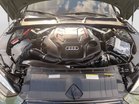 Used 2024 Audi S5 Premium Plus w/ Premium Plus Package AWD/4WD image 19