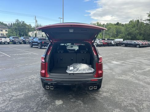 New 2026 GMC Acadia Elevation w/ Black Edition FWD image 11