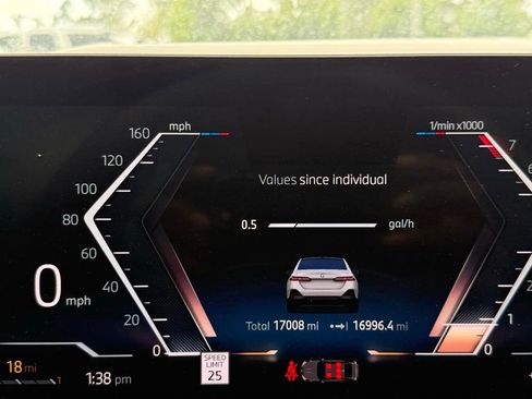 Used 2024 BMW 530i w/ M Sport Package image 21