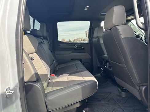 Used 2025 Chevrolet Silverado 1500 ZR2 w/ Technology Package image 28