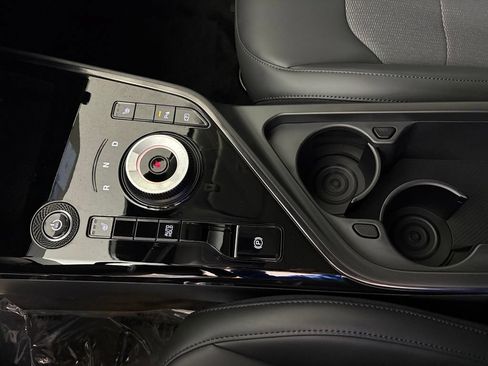 New 2026 Kia Niro Wind FWD image 30