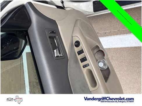 Used 2010 Ford Fusion SE FWD image 7