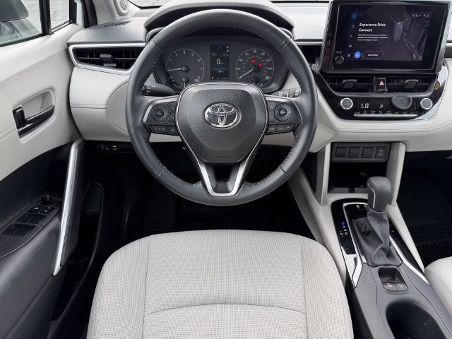 Certified 2024 Toyota Corolla Cross LE w/ Moonroof Package AWD/4WD image 25