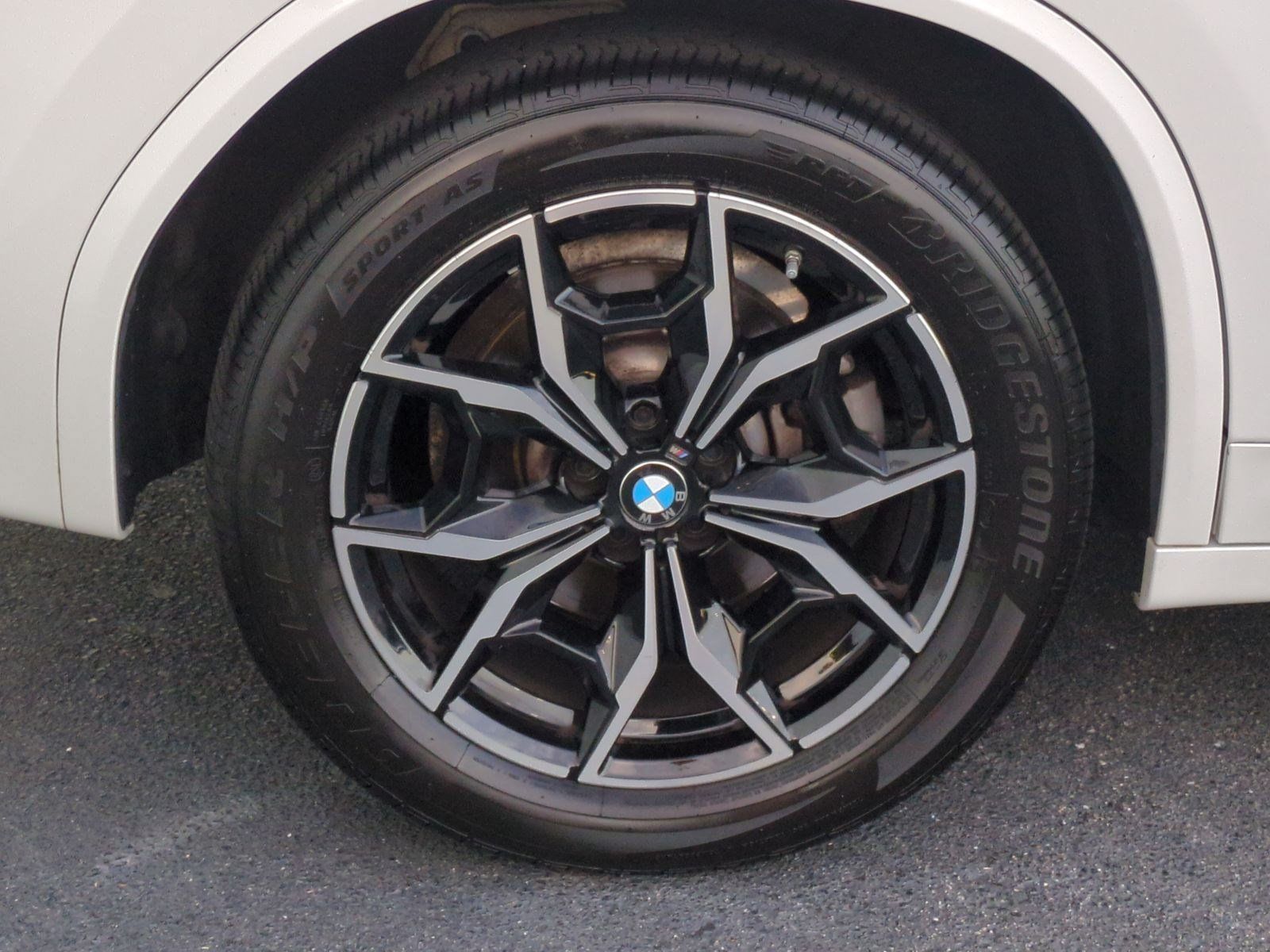 Certified 2024 BMW X3 xDrive30i w/ Premium Package AWD/4WD image 13