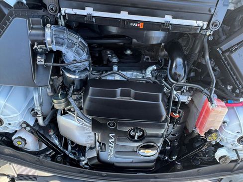 Used 2023 Chevrolet Camaro LT RWD image 32