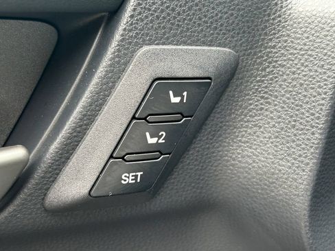Certified 2025 Toyota 4Runner Platinum AWD/4WD image 27