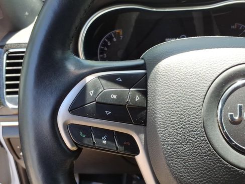 Used 2021 Jeep Grand Cherokee Limited w/ Quick Order Package 28K 80th AWD/4WD image 11