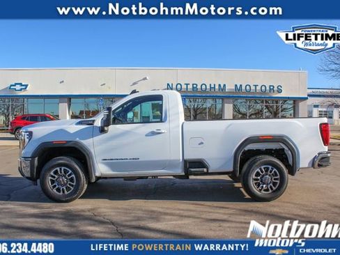 Used 2024 GMC Sierra 3500 SLE w/ SLE Convenience Package image 4