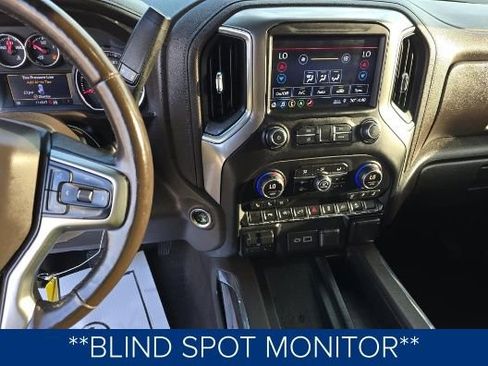 Used 2019 Chevrolet Silverado 1500 LTZ image 10