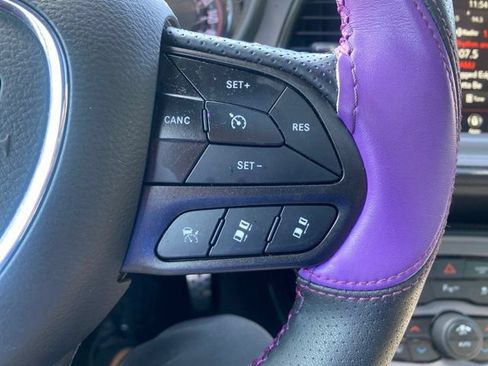Used 2023 Dodge Challenger SXT w/ Plus Package RWD image 15