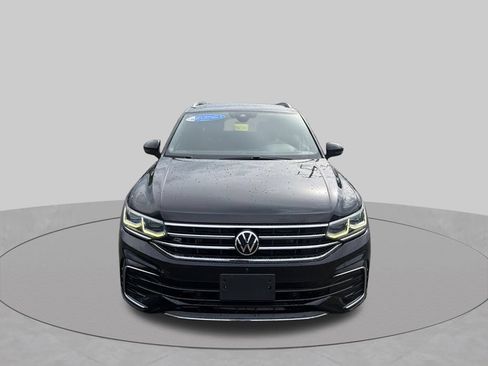 Certified 2023 Volkswagen Tiguan SEL R-Line AWD/4WD image 3