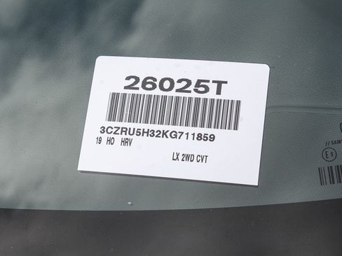 Used 2019 Honda HR-V LX image 26