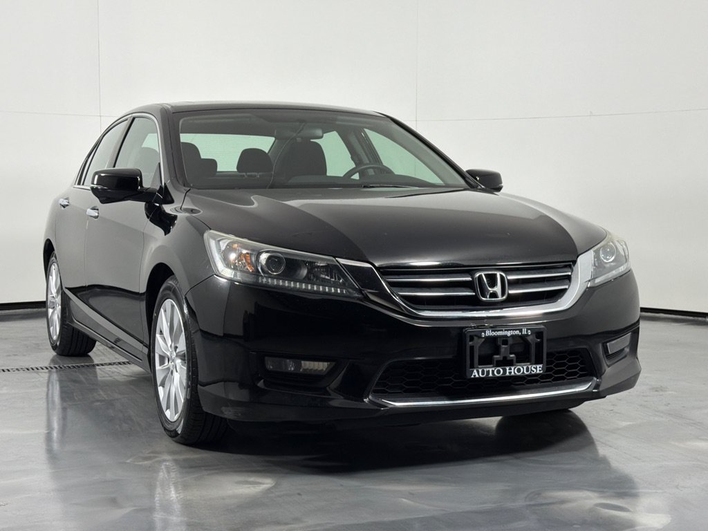 Used 2015 Honda Accord EX image 3