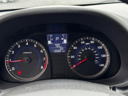 Used 2015 Hyundai Accent GLS image 21