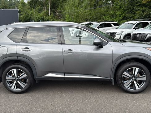 Certified 2023 Nissan Rogue Platinum AWD/4WD image 29