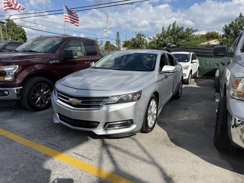 Used 2019 Chevrolet Impala LT image 2