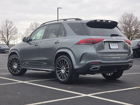 Used 2021 Mercedes-Benz C 300 4MATIC Sedan w/ Premium Package image 17