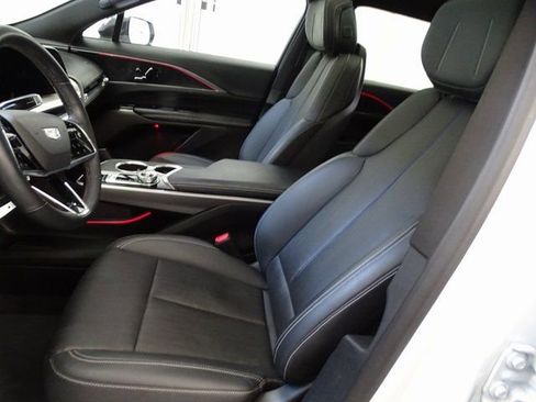 Certified 2024 Cadillac Lyriq Sport image 2