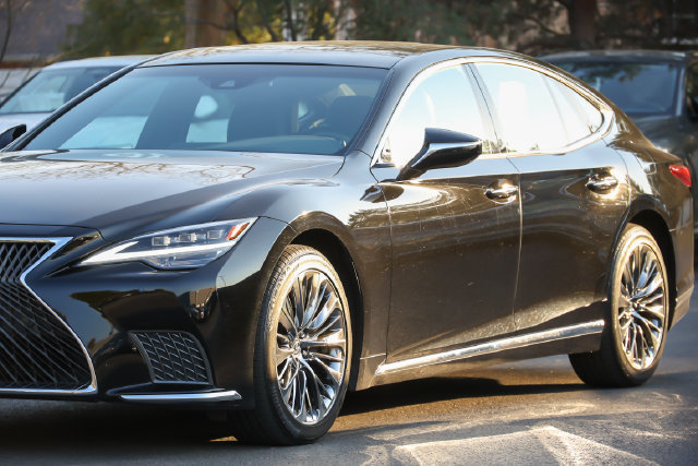 Used 2021 Lexus LS 500 AWD w/ Interior Upgrade Package image 17