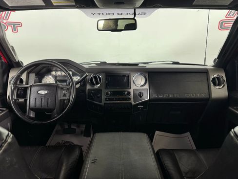Used 2009 Ford F250 FX4 image 11